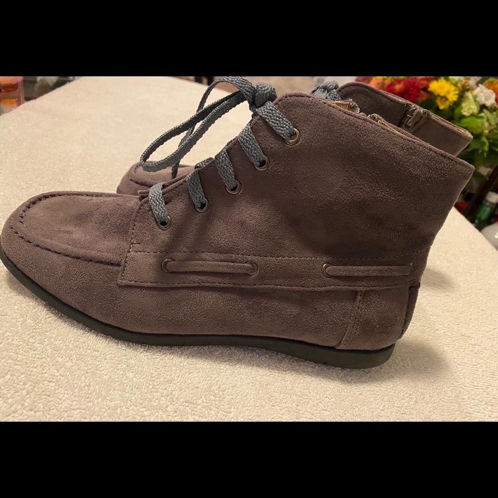 Brand Stylish Ankle Boots By COMFORT VIEW - box 20